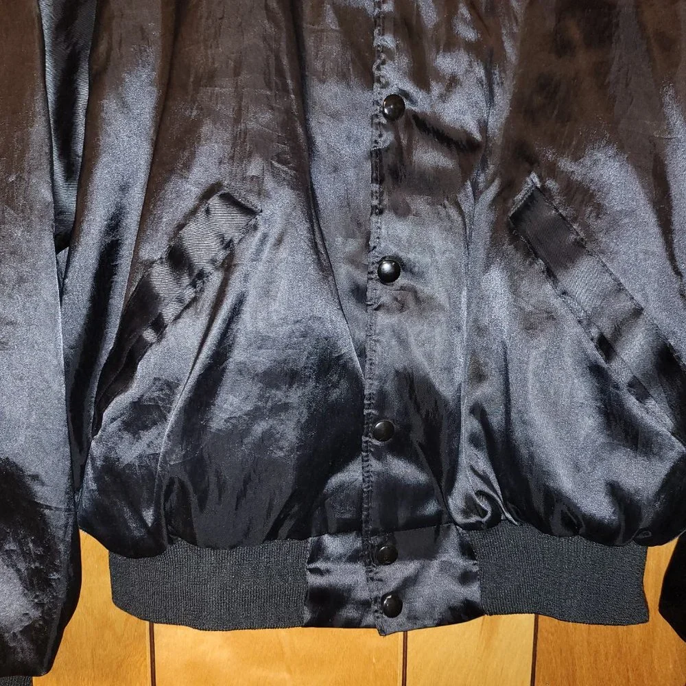 Vintage Federated Auto Parts Racing Jacket LARGE Snap Button BLACK Satin look A1 - Picture 3 of 8